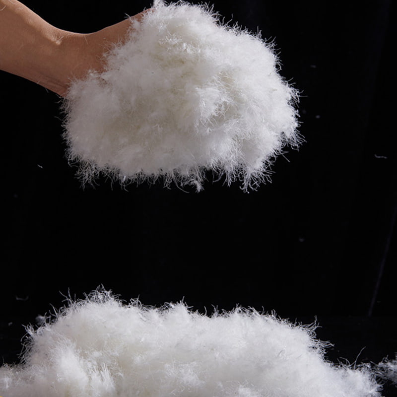 50% bílé husí peří 50% bílé husí peří